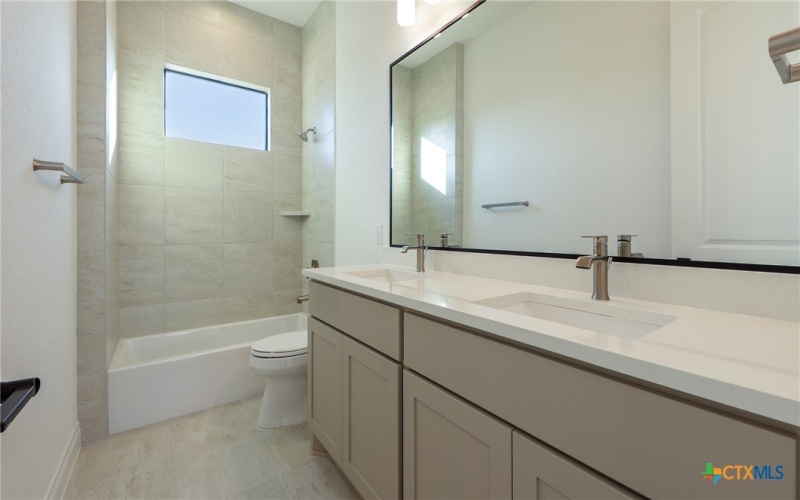 1126 Vintage Way, New Braunfels, TX 78132, 4 Habitaciones Habitaciones , ,3 BañosBaños,Residential,En Venta,1126 Vintage Way,0,594093