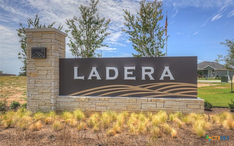 402 WILD GOOSE Drive, Luling, TX 78648, 3 Habitaciones Habitaciones , ,2 BañosBaños,Residential,En Venta,402 WILD GOOSE Drive,0,594099