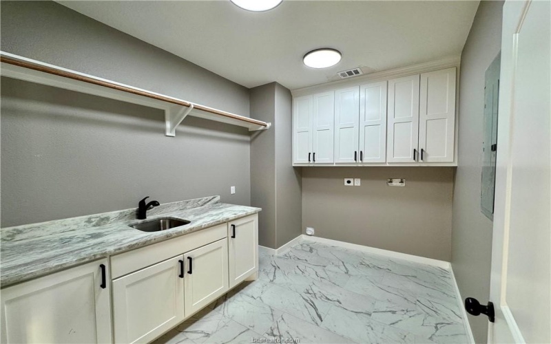 855 Mimosa Lane, Franklin, TX 77856, 4 Bedrooms Bedrooms, ,2 BathroomsBathrooms,Residential,For Sale,855 Mimosa Lane,0,25010300