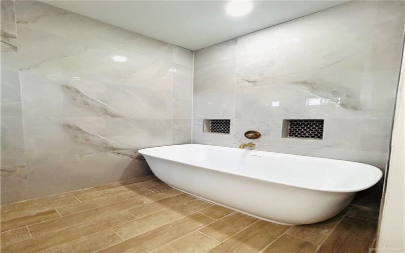 412 S Bowie Avenue, Elsa, TX 78538, 3 Bedrooms Bedrooms, ,2 BathroomsBathrooms,Residential,For Sale,412 S Bowie Avenue,0,482234