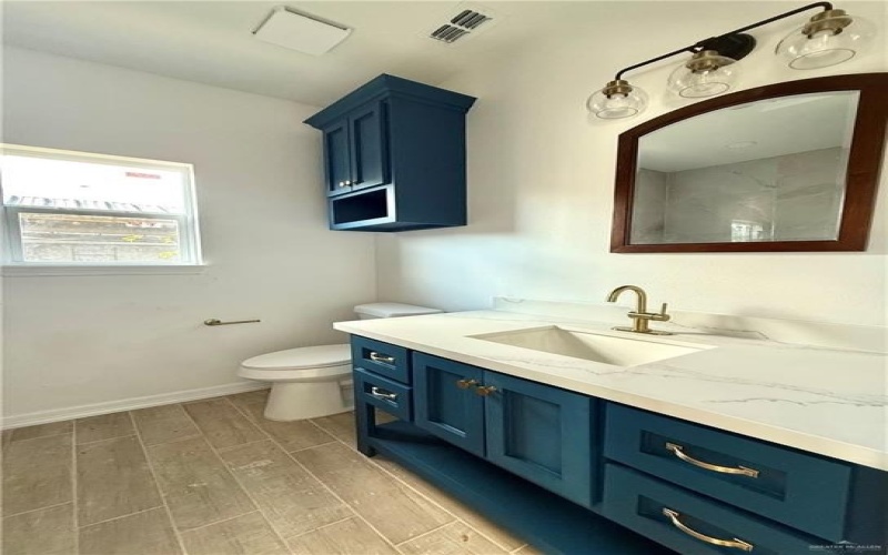 412 S Bowie Avenue, Elsa, TX 78538, 3 Bedrooms Bedrooms, ,2 BathroomsBathrooms,Residential,For Sale,412 S Bowie Avenue,0,482234