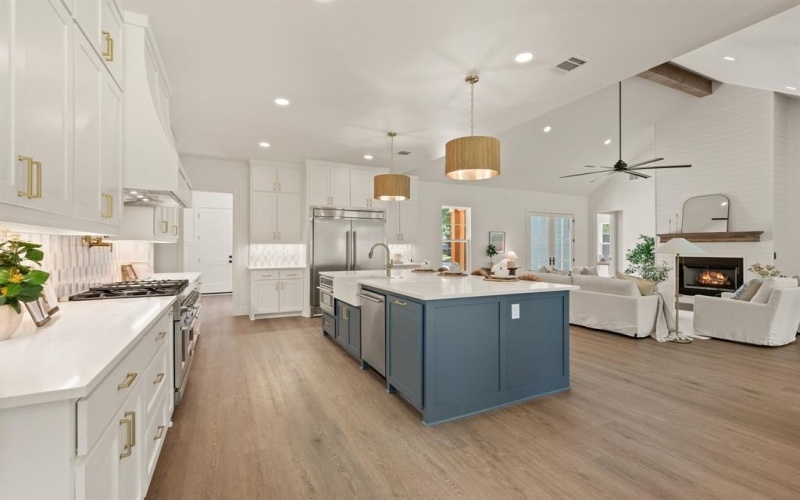 7525 Chapman Road, North Richland Hills, TX 76182, 5 Bedrooms Bedrooms, ,5 BathroomsBathrooms,Residential,For Sale,7525 Chapman Road,0,21016623