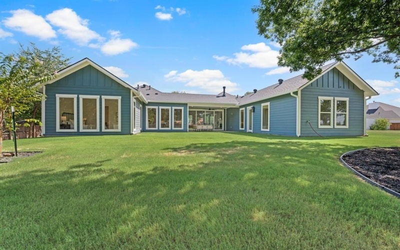 7525 Chapman Road, North Richland Hills, TX 76182, 5 Bedrooms Bedrooms, ,5 BathroomsBathrooms,Residential,For Sale,7525 Chapman Road,0,21016623