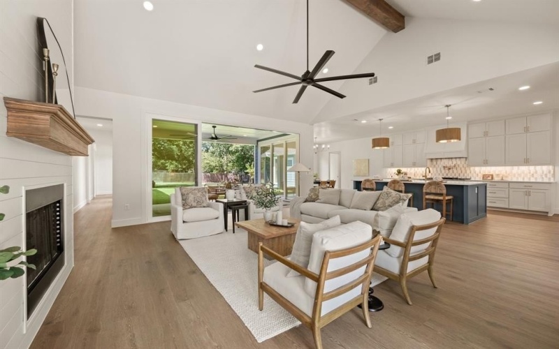 7525 Chapman Road, North Richland Hills, TX 76182, 5 Bedrooms Bedrooms, ,5 BathroomsBathrooms,Residential,For Sale,7525 Chapman Road,0,21016623