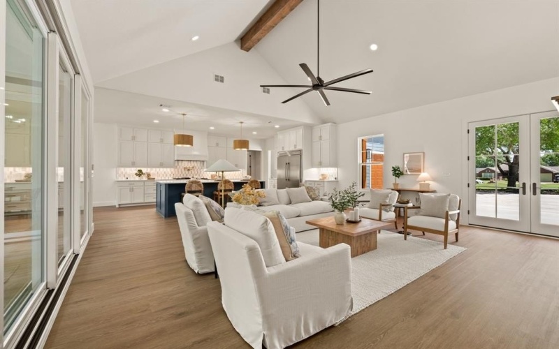 7525 Chapman Road, North Richland Hills, TX 76182, 5 Bedrooms Bedrooms, ,5 BathroomsBathrooms,Residential,For Sale,7525 Chapman Road,0,21016623