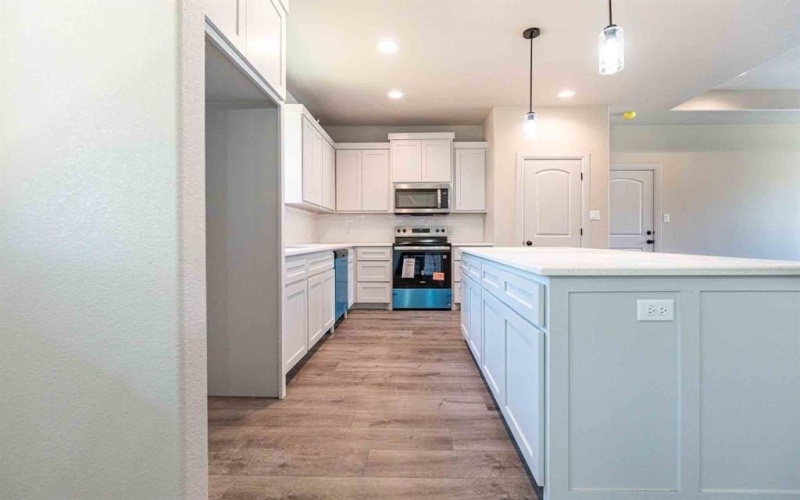 3201 Crystal Court, Granbury, TX 76048, 3 Bedrooms Bedrooms, ,2 BathroomsBathrooms,Residential,For Sale,3201 Crystal Court,0,21061782