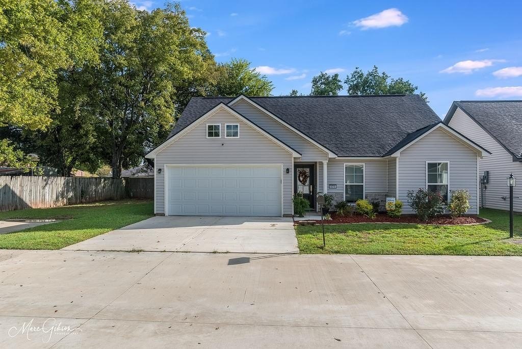 5018 Ames Place, Bossier City, LA 71112, 3 Habitaciones Habitaciones , ,2 BañosBaños,Residential,En Venta,5018 Ames Place,0,21069943