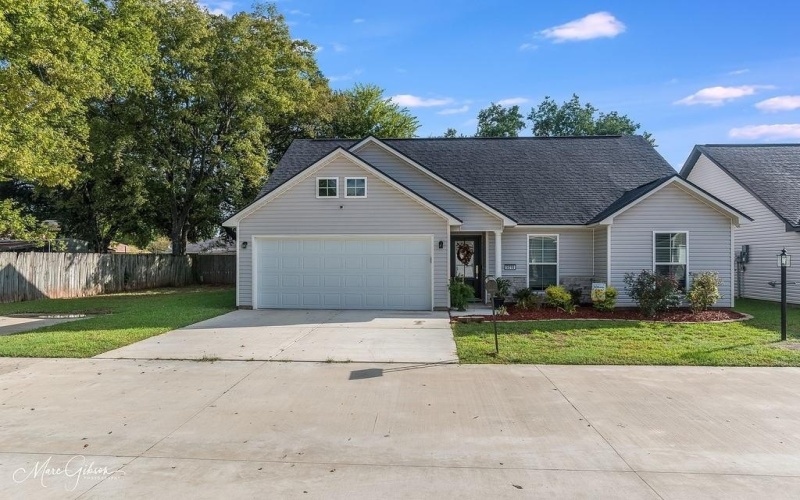 5018 Ames Place, Bossier City, LA 71112, 3 Bedrooms Bedrooms, ,2 BathroomsBathrooms,Residential,For Sale,5018 Ames Place,0,21069943