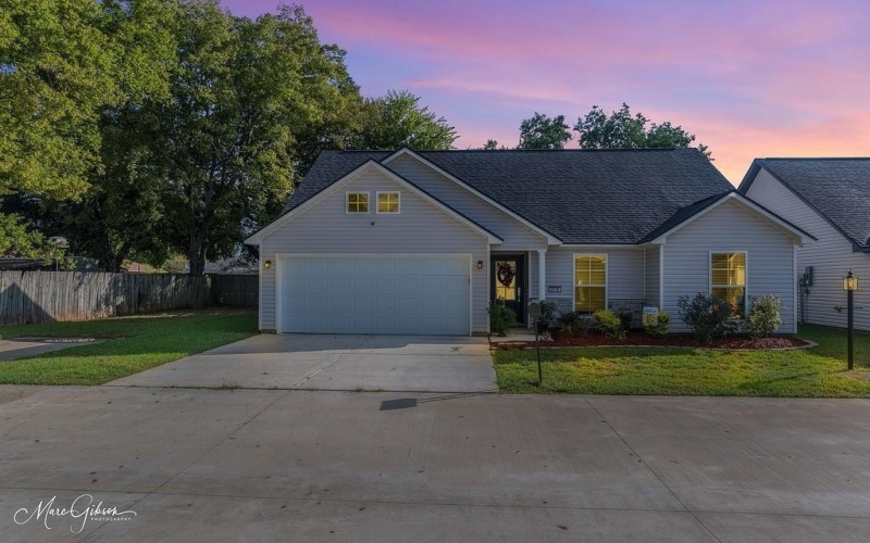 5018 Ames Place, Bossier City, LA 71112, 3 Bedrooms Bedrooms, ,2 BathroomsBathrooms,Residential,For Sale,5018 Ames Place,0,21069943