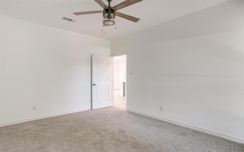 3815 Silver Creek Court, Granbury, TX 76048, 3 Bedrooms Bedrooms, ,2 BathroomsBathrooms,Residential,For Sale,3815 Silver Creek Court,0,21070897