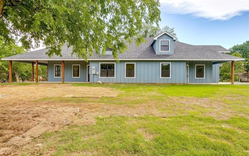 3815 Silver Creek Court, Granbury, TX 76048, 3 Bedrooms Bedrooms, ,2 BathroomsBathrooms,Residential,For Sale,3815 Silver Creek Court,0,21070897