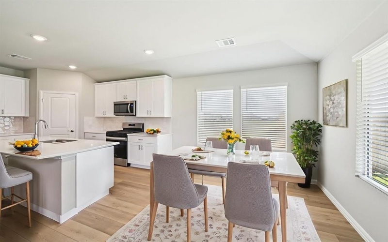 4104 Joe Pool Drive, Farmersville, TX 75442, 4 Habitaciones Habitaciones , ,3 BañosBaños,Residential,En Venta,4104 Joe Pool Drive,0,21072058