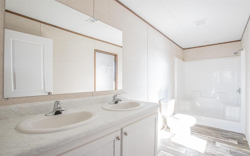 2127 Denver Road, Sunset, TX 76270, 5 Bedrooms Bedrooms, ,2 BathroomsBathrooms,Residential,For Sale,2127 Denver Road,0,21072136