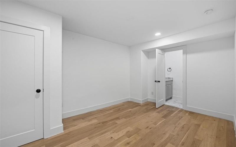 421 S Rayner Street, Fort Worth, TX 76111, 3 Habitaciones Habitaciones , ,3 BañosBaños,Residential,En Venta,421 S Rayner Street,0,21072667