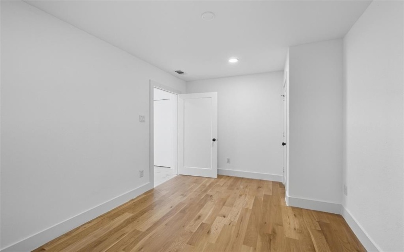 421 S Rayner Street, Fort Worth, TX 76111, 3 Habitaciones Habitaciones , ,3 BañosBaños,Residential,En Venta,421 S Rayner Street,0,21072667