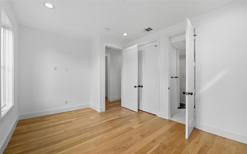 421 S Rayner Street, Fort Worth, TX 76111, 3 Habitaciones Habitaciones , ,3 BañosBaños,Residential,En Venta,421 S Rayner Street,0,21072667