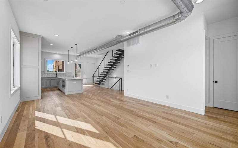 421 S Rayner Street, Fort Worth, TX 76111, 3 Habitaciones Habitaciones , ,3 BañosBaños,Residential,En Venta,421 S Rayner Street,0,21072667