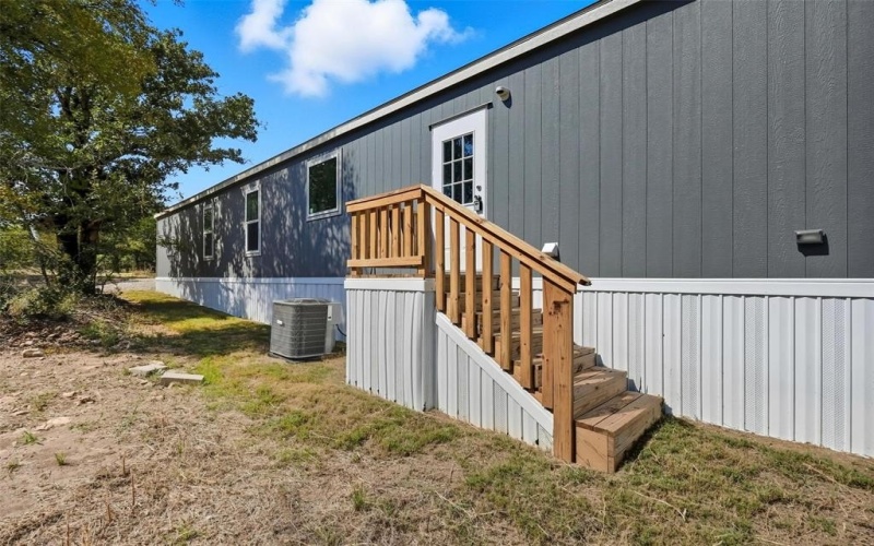 6213 Maine Trail, Granbury, TX 76048, 3 Bedrooms Bedrooms, ,2 BathroomsBathrooms,Residential,For Sale,6213 Maine Trail,0,21072721