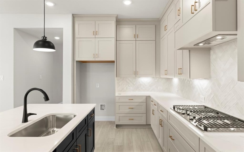 5401 Archeron Avenue, Aubrey, TX 75009, 4 Habitaciones Habitaciones , ,3 BañosBaños,Residential,En Venta,5401 Archeron Avenue,0,21073466