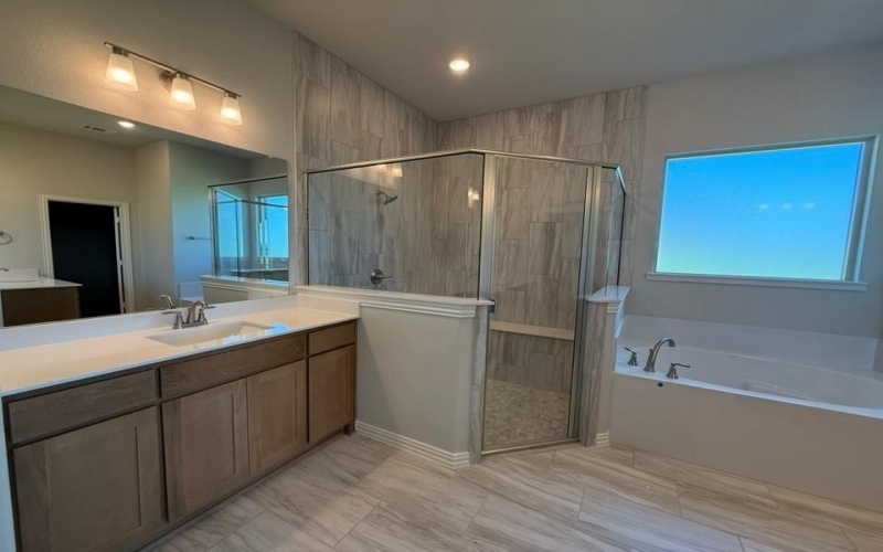 90 Roosevelt Lane, Valley View, TX 76272, 4 Bedrooms Bedrooms, ,3 BathroomsBathrooms,Residential,For Sale,90 Roosevelt Lane,0,21073543