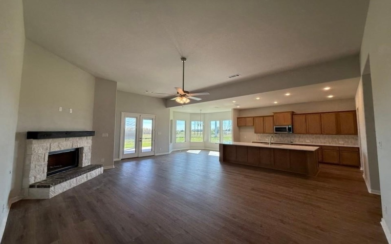 90 Roosevelt Lane, Valley View, TX 76272, 4 Bedrooms Bedrooms, ,3 BathroomsBathrooms,Residential,For Sale,90 Roosevelt Lane,0,21073543