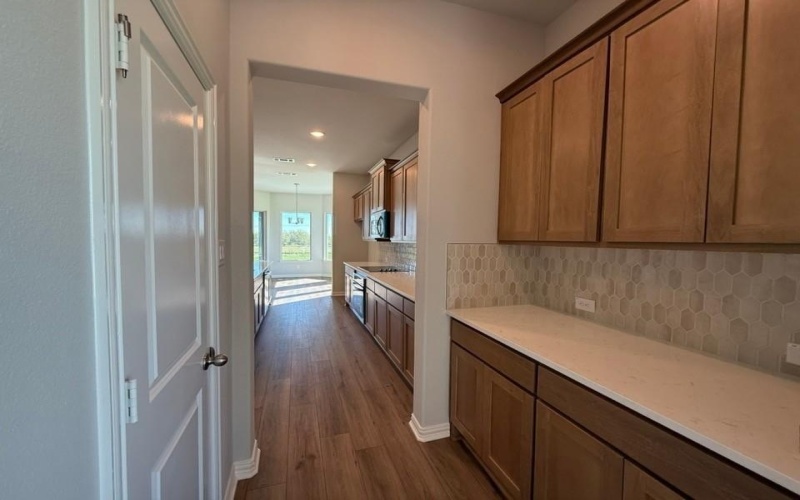 90 Roosevelt Lane, Valley View, TX 76272, 4 Bedrooms Bedrooms, ,3 BathroomsBathrooms,Residential,For Sale,90 Roosevelt Lane,0,21073543