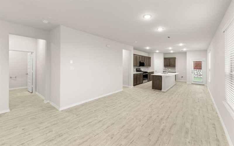 114 Van Horn Drive, Terrell, TX 75160, 3 Habitaciones Habitaciones , ,2 BañosBaños,Residential,En Venta,114 Van Horn Drive,0,21073627