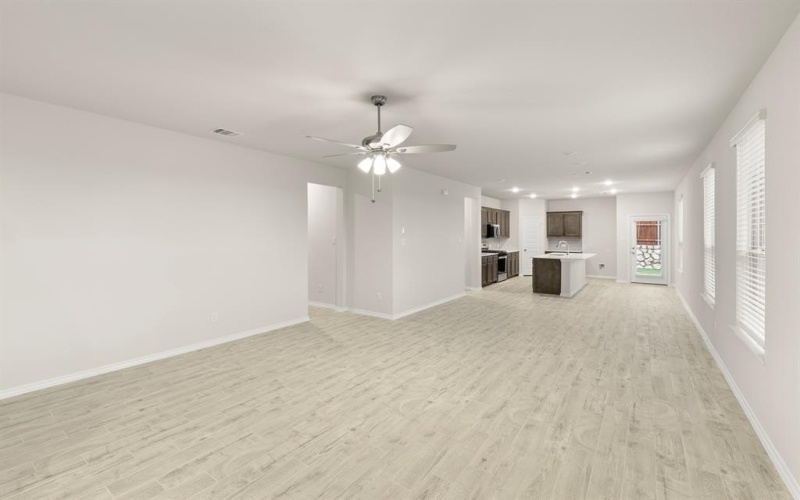 114 Van Horn Drive, Terrell, TX 75160, 3 Habitaciones Habitaciones , ,2 BañosBaños,Residential,En Venta,114 Van Horn Drive,0,21073627