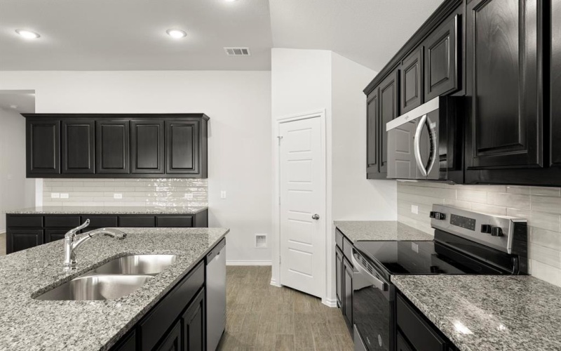 3270 Ribisl Lane, Royse City, TX 75189, 4 Bedrooms Bedrooms, ,2 BathroomsBathrooms,Residential,For Sale,3270 Ribisl Lane,0,21073649