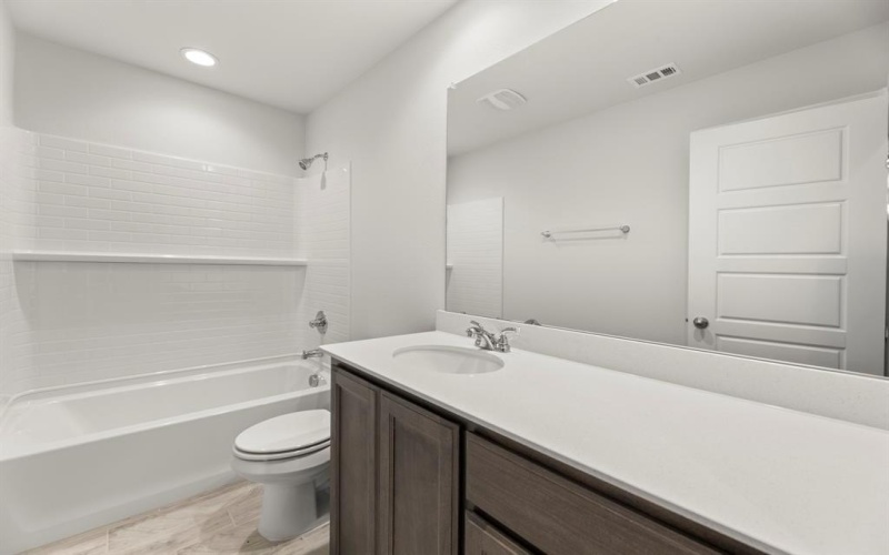 3253 Mercer Drive, Royse City, TX 75189, 4 Bedrooms Bedrooms, ,2 BathroomsBathrooms,Residential,For Sale,3253 Mercer Drive,0,21073670