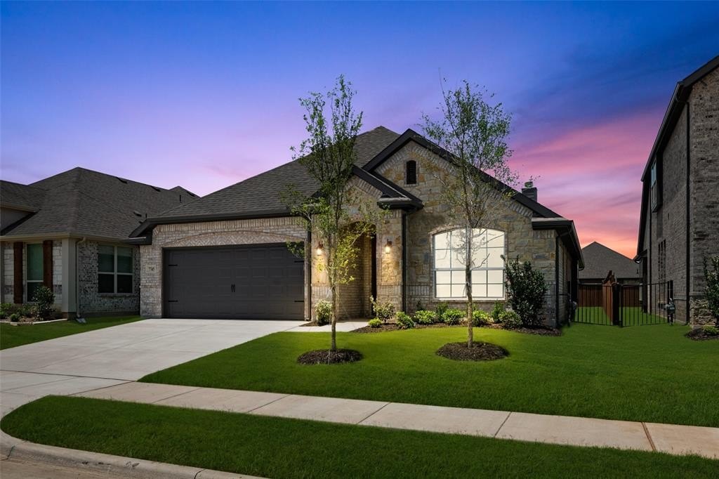 7745 Gatevine Avenue, Joshua, TX 76058, 3 Bedrooms Bedrooms, ,2 BathroomsBathrooms,Residential,For Sale,7745 Gatevine Avenue,0,21073697