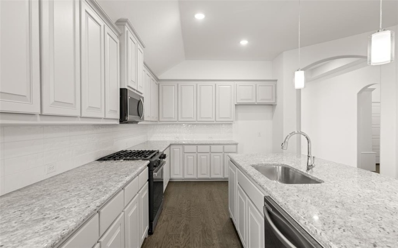 7745 Gatevine Avenue, Joshua, TX 76058, 3 Bedrooms Bedrooms, ,2 BathroomsBathrooms,Residential,For Sale,7745 Gatevine Avenue,0,21073697