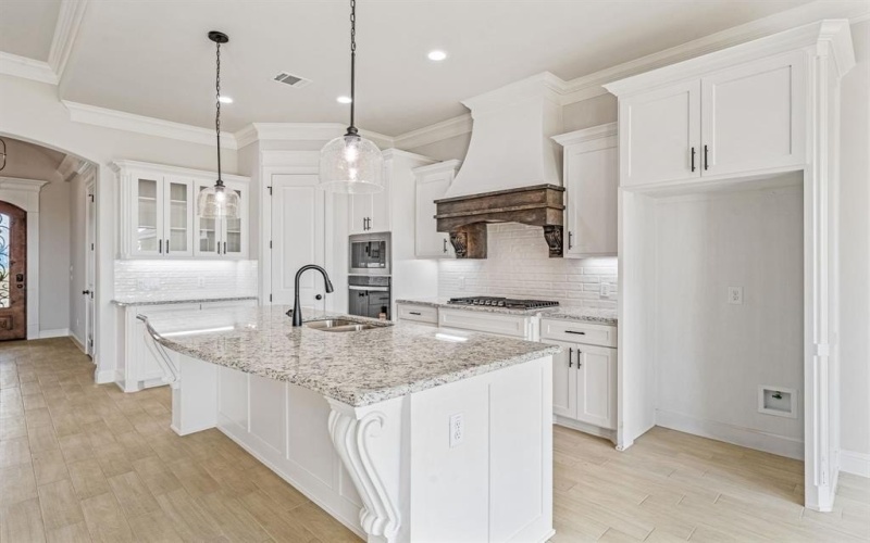 9545 Lynx Crossing, Godley, TX 76044, 4 Bedrooms Bedrooms, ,3 BathroomsBathrooms,Residential,For Sale,9545 Lynx Crossing,0,21073731