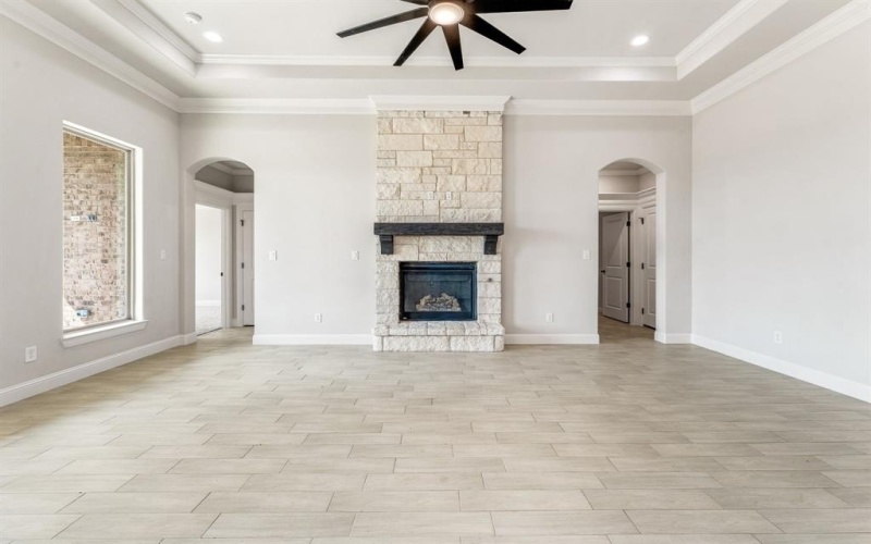 9545 Lynx Crossing, Godley, TX 76044, 4 Bedrooms Bedrooms, ,3 BathroomsBathrooms,Residential,For Sale,9545 Lynx Crossing,0,21073731