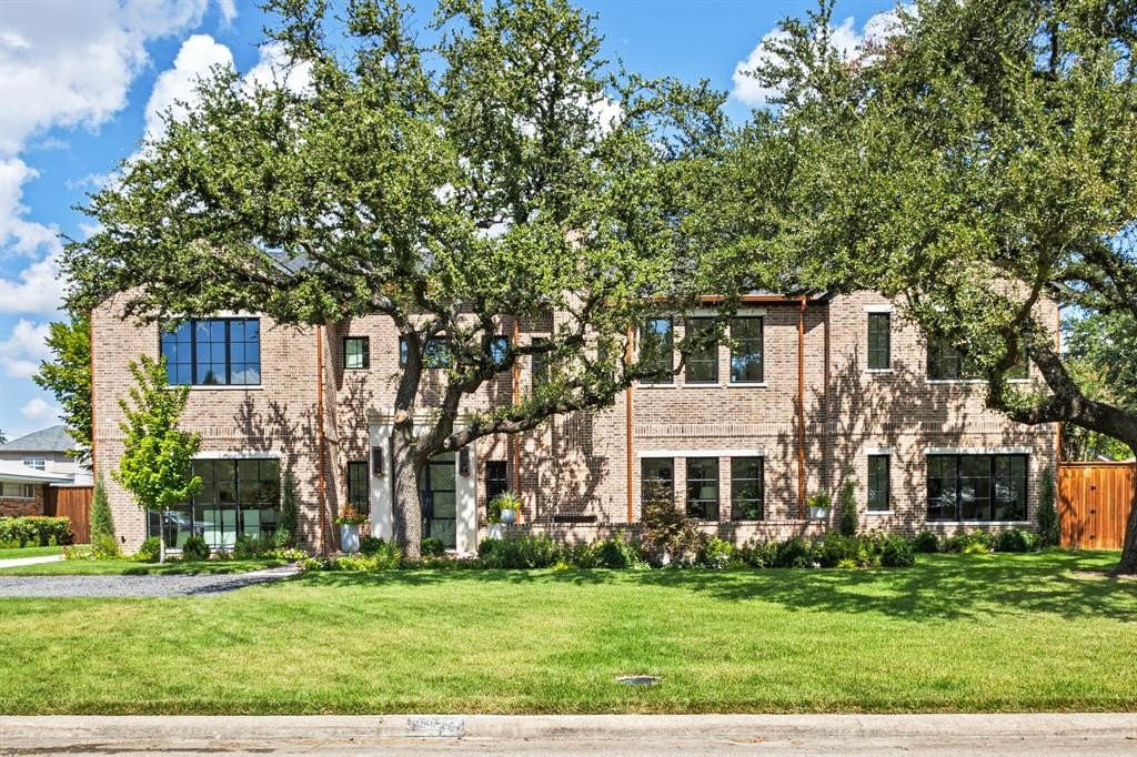 5925 Williamstown Road, Dallas, TX 75230, 6 Bedrooms Bedrooms, ,7 BathroomsBathrooms,Residential,For Sale,5925 Williamstown Road,0,21073814
