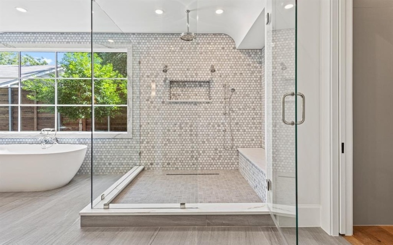 5925 Williamstown Road, Dallas, TX 75230, 6 Bedrooms Bedrooms, ,7 BathroomsBathrooms,Residential,For Sale,5925 Williamstown Road,0,21073814