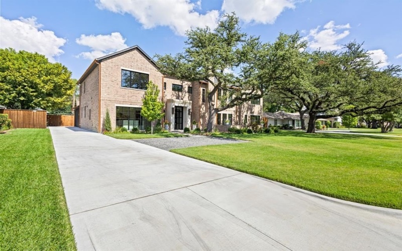 5925 Williamstown Road, Dallas, TX 75230, 6 Bedrooms Bedrooms, ,7 BathroomsBathrooms,Residential,For Sale,5925 Williamstown Road,0,21073814