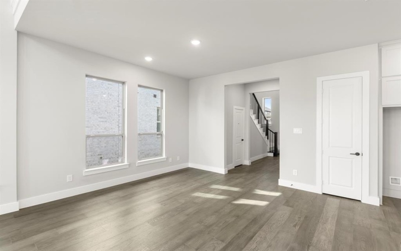 709 Valley Pines Drive, Anna, TX 75409, 4 Bedrooms Bedrooms, ,3 BathroomsBathrooms,Residential,For Sale,709 Valley Pines Drive,0,21073840