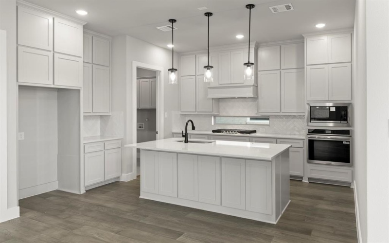 709 Valley Pines Drive, Anna, TX 75409, 4 Bedrooms Bedrooms, ,3 BathroomsBathrooms,Residential,For Sale,709 Valley Pines Drive,0,21073840