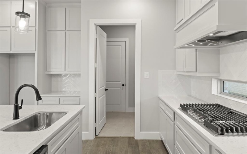 709 Valley Pines Drive, Anna, TX 75409, 4 Bedrooms Bedrooms, ,3 BathroomsBathrooms,Residential,For Sale,709 Valley Pines Drive,0,21073840