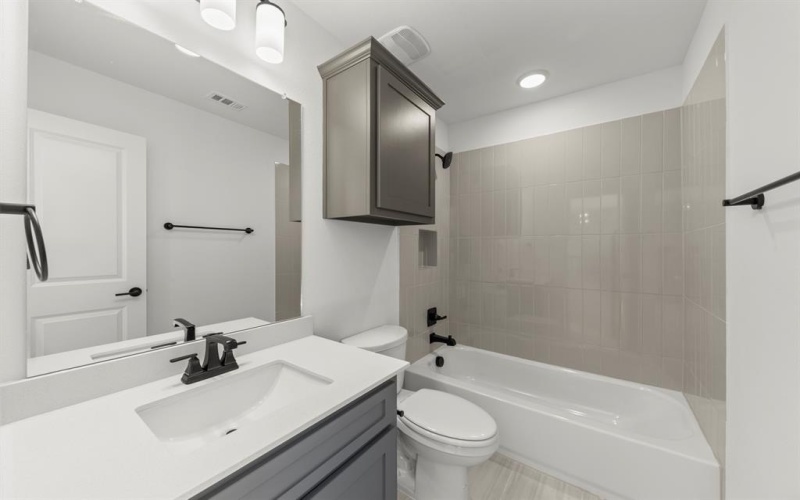 713 Valley Pines Drive, Anna, TX 75409, 5 Habitaciones Habitaciones , ,3 BañosBaños,Residential,En Venta,713 Valley Pines Drive,0,21073857