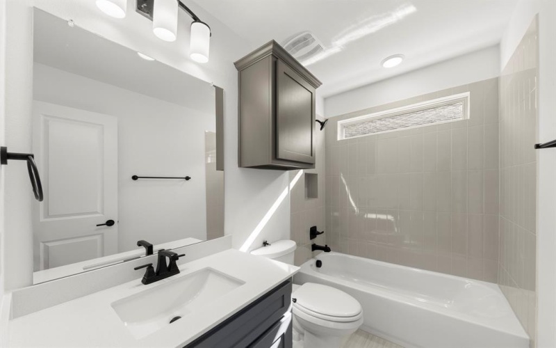 713 Valley Pines Drive, Anna, TX 75409, 5 Habitaciones Habitaciones , ,3 BañosBaños,Residential,En Venta,713 Valley Pines Drive,0,21073857