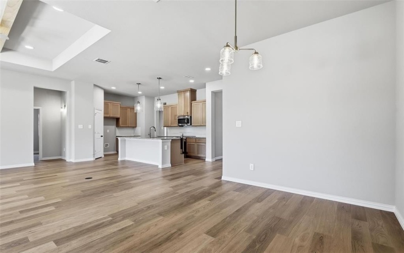 697 Fossil Wood Drive, Saginaw, TX 76179, 4 Habitaciones Habitaciones , ,2 BañosBaños,Residential,En Venta,697 Fossil Wood Drive,0,21073981