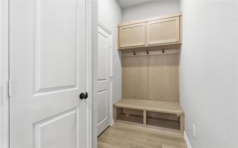 697 Fossil Wood Drive, Saginaw, TX 76179, 4 Habitaciones Habitaciones , ,2 BañosBaños,Residential,En Venta,697 Fossil Wood Drive,0,21073981