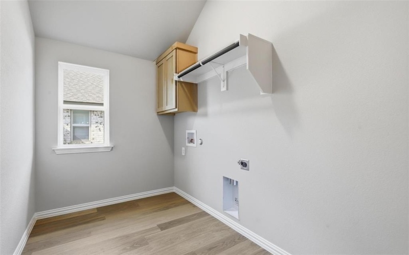 697 Fossil Wood Drive, Saginaw, TX 76179, 4 Habitaciones Habitaciones , ,2 BañosBaños,Residential,En Venta,697 Fossil Wood Drive,0,21073981