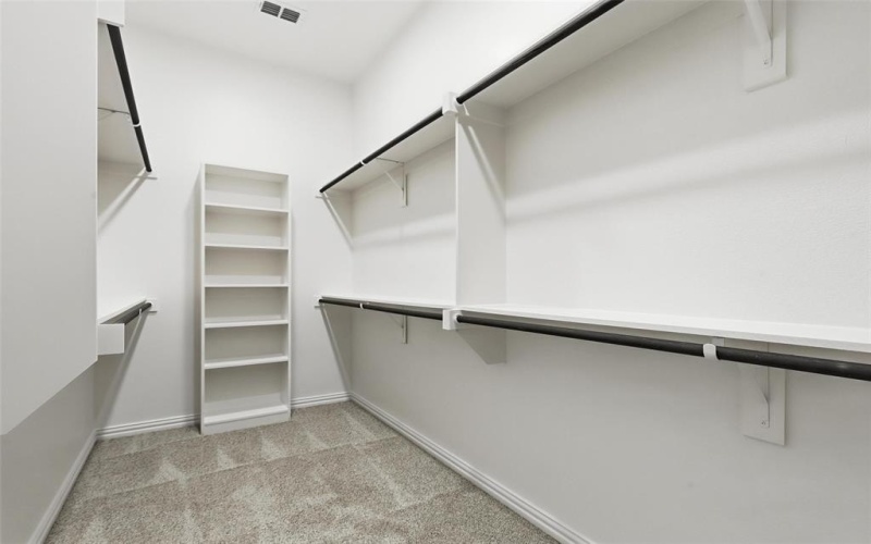 697 Fossil Wood Drive, Saginaw, TX 76179, 4 Habitaciones Habitaciones , ,2 BañosBaños,Residential,En Venta,697 Fossil Wood Drive,0,21073981