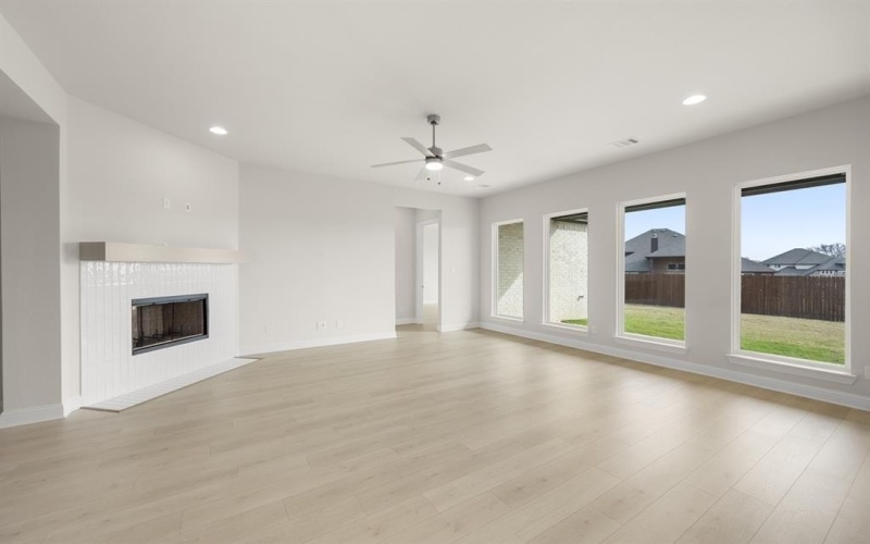 5410 Rowlan Row, Midlothian, TX 76065, 4 Habitaciones Habitaciones , ,2 BañosBaños,Residential,En Venta,5410 Rowlan Row,0,21074279