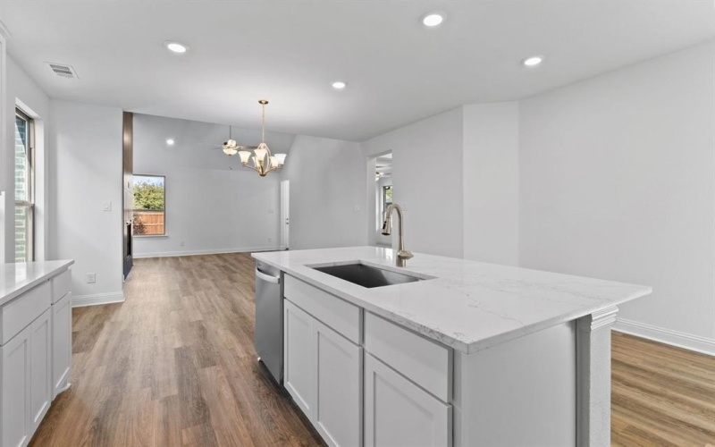 8321 Oak Island Trl, McKinney, TX 75071, 4 Bedrooms Bedrooms, ,3 BathroomsBathrooms,Residential,For Sale,8321 Oak Island Trl,0,21074083