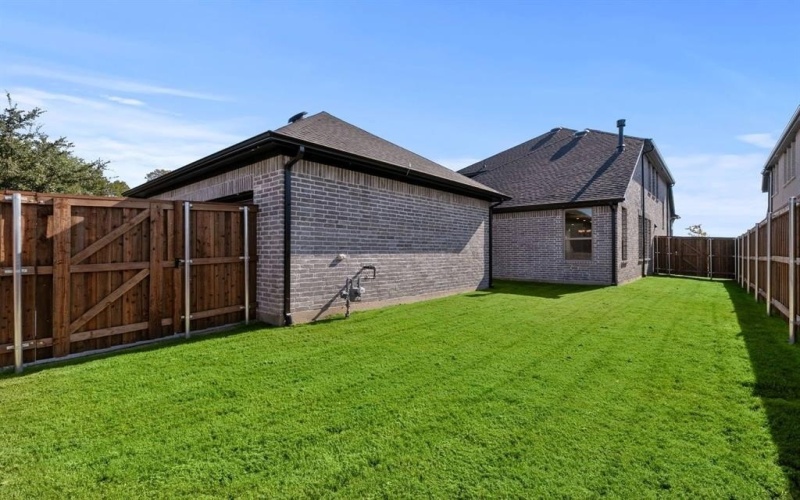 8321 Oak Island Trl, McKinney, TX 75071, 4 Bedrooms Bedrooms, ,3 BathroomsBathrooms,Residential,For Sale,8321 Oak Island Trl,0,21074083