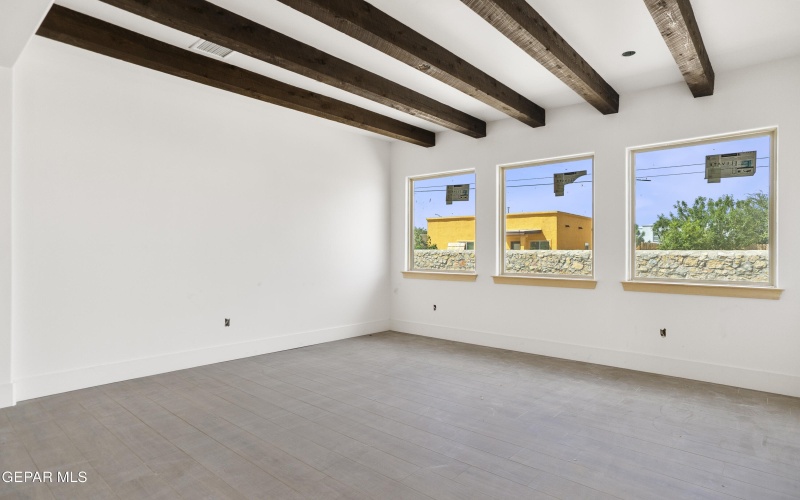605 BIR Circle, El Paso, TX 79932, 5 Bedrooms Bedrooms, ,3 BathroomsBathrooms,Residential,For Sale,605 BIR Circle,0,931263